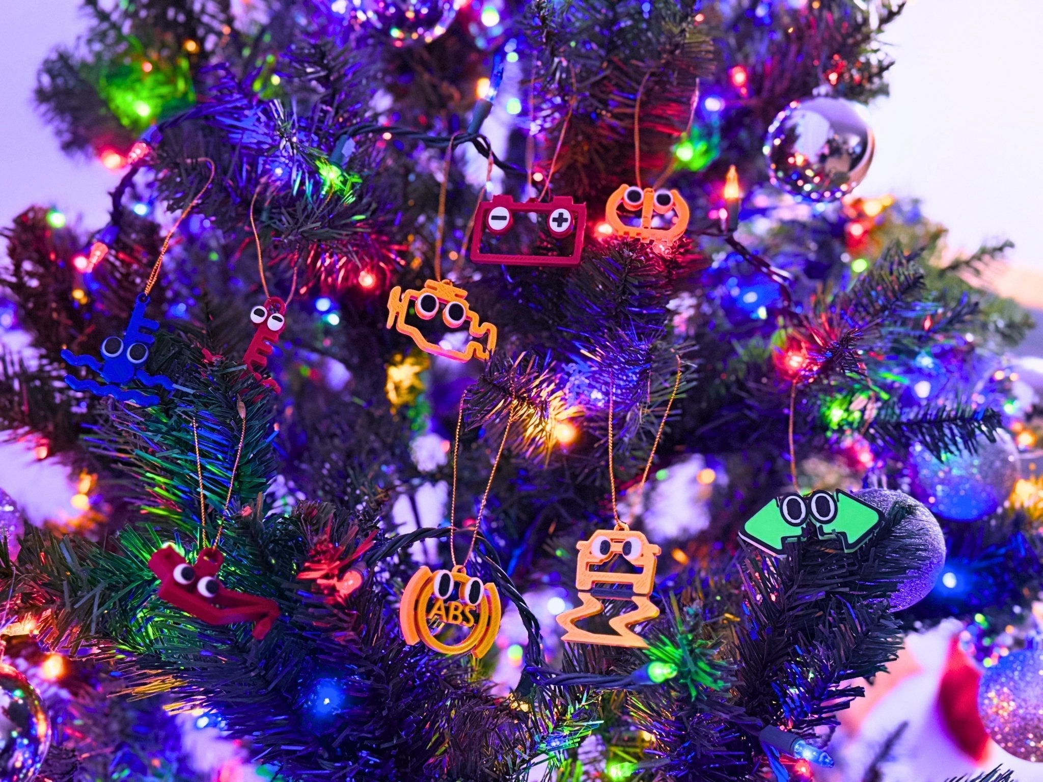 Ornament Pals - MIL Pals ™